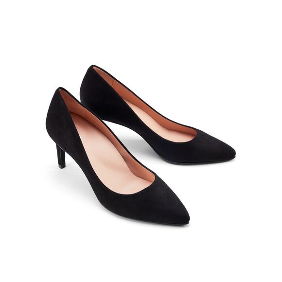 NWT Lola in Black Suede High Heel Stiletto Pump Size 8 Comfortable Chic Classic - Picture 2 of 16